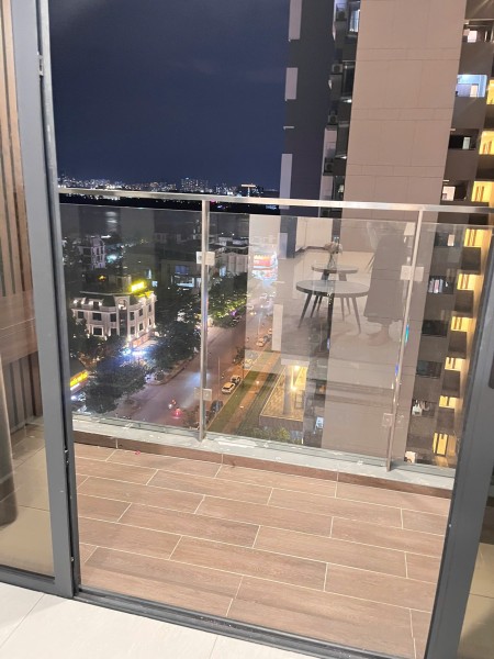 Cho thuê căn hộ one verandah 2 phòng ngủ- view thành phố.