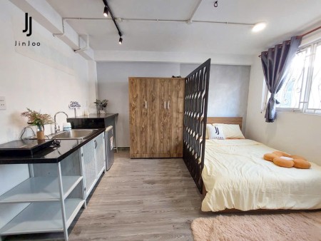 Cho thuê căn hộ dịch vụ full nội thất giặt sấy free gần Chợ Tân Định Quận 1