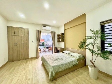 Cho thuê căn hộ 1 phòng ngủ Bình Thạnh tách bếp ban công sân trước máy giặt riêng Lê Trực Gần Q1