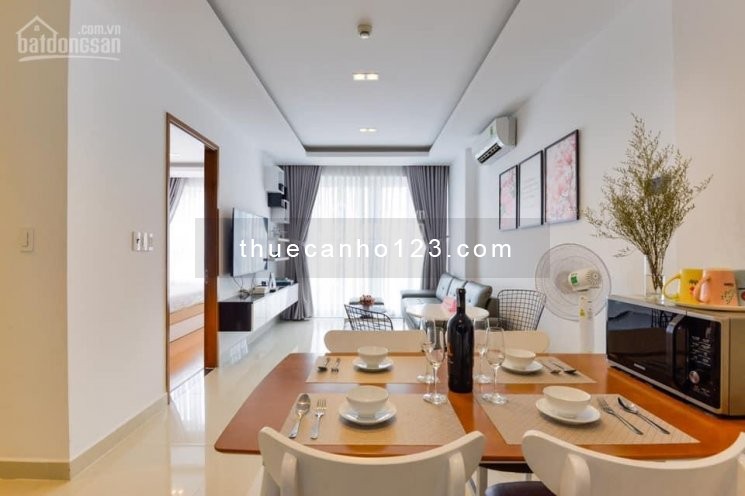 Chủ cho thuê căn hộ có nội thất, dt 75m2, giá 15 triệu/tháng. CC Golden Mansion Phú Nhuận
