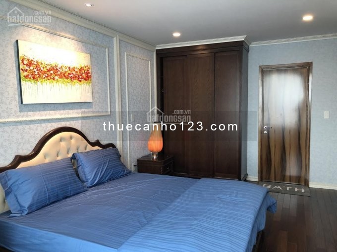 Cho thuê căn hộ 107 Trương Định, dt 80m2, 2 PN, giá 25 triệu/tháng, LHCC
