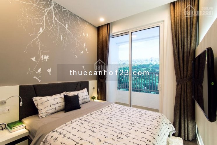 Golden Quận Phú Nhuận cần cho thuê căn hộ tầng cao rộng 75m2, giá 17 triệu/tháng