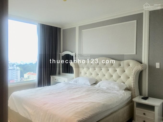 Cho thuê căn hộ Luxury Apartments rộng 75m2, 2 PN, giá 30 triệu/tháng, nội thất cao cấp