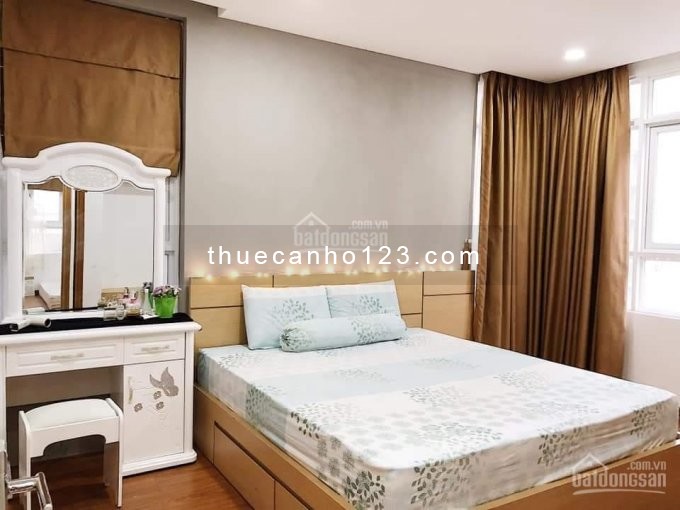 Cần cho thuê căn hộ The Prince rộng 50m2, 1 PN, có sẵn đồ giá 15 triệu/tháng