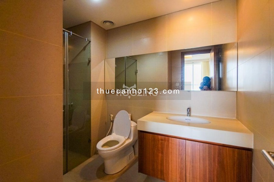 Cần cho thuê căn hộ 3 phòng ngủ loại Duplex, tầng thấp tháp Brilliant Khu dân cư Đảo Kim Cương Quận 2. LH:070.3966.021