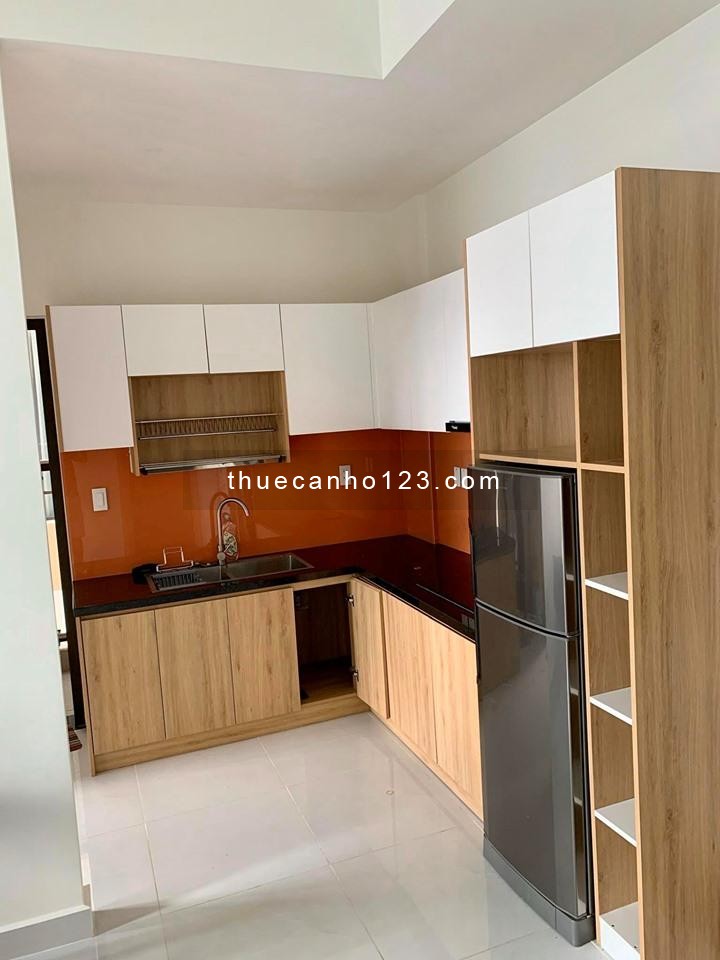 Cho thuê căn hộ Jamila Khang Điền, 2pn 75m2 bếp, rèm, máy lạnh, nc nóng, sofa, bàn trà nệm lh: 0374983986