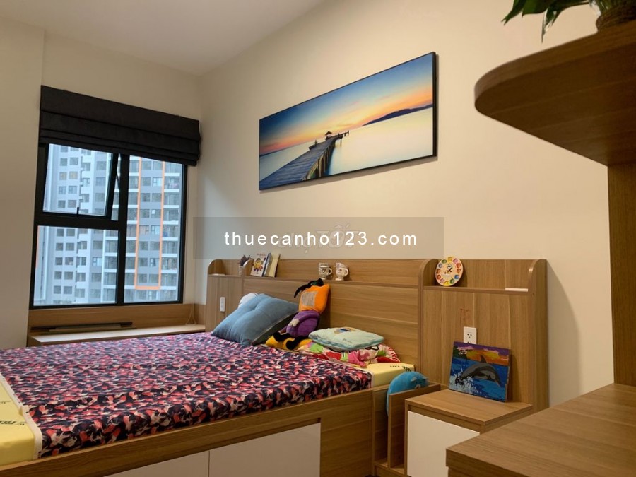 Cho thuê căn hộ tại chung cư Safira Khang Điền phường Phú Hữu Quận 9. Căn hộ ngay góc, có 2 phòng ngủ.