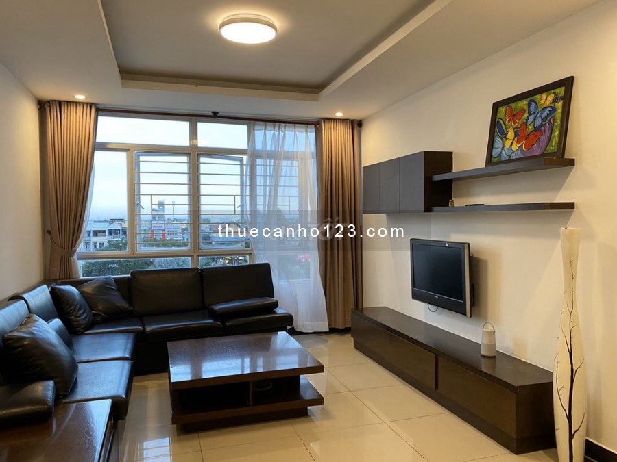 Cho thuê căn hộ thuộc Khu căn hộ Chánh Hưng Giai Việt, Căn 3 phòng ngủ với tổng diện tích 149m2