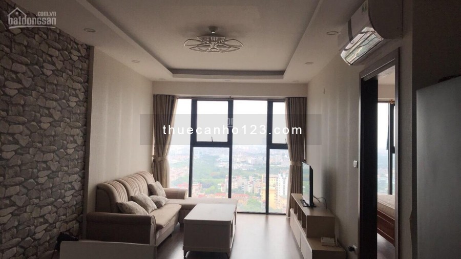 Mình có căn hộ 4 phòng ngủ thuộc chung cư Goldmark City tọa lạc tại 136 Đường Hồ Tùng Mậu, Phường Phú Diễn, Bắc Từ Liêm
