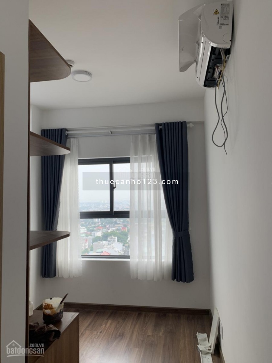 Sài Gòn Avenue cho thuê căn hộ 62m2, 2 PN, có sẵn đồ dùng, giá 5.5 triệu/tháng, LHCC