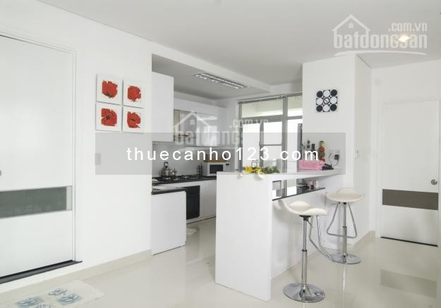 Cho thuê căn hộ thuộc dự án chung cư Phú Hoàng Anh, 88m2, 2PN, 2WC. Giá thuê hợp lý hổ trợ dịch