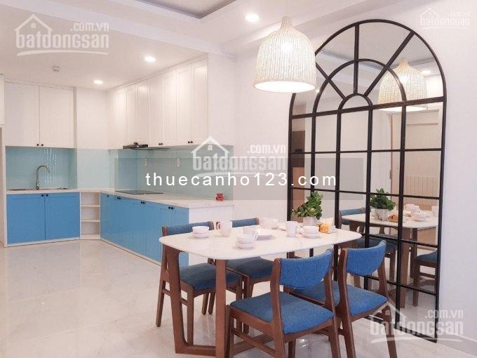 Sài Gòn South cần cho thuê căn hộ tầng cao dtsd 95m2, 3 PN, giá 14 triệu/tháng