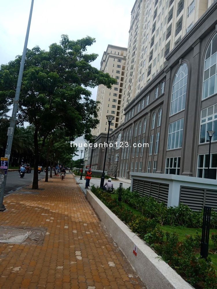 Cho thuê gấp căn hộ 2PN 2WC 76m2 có nội thất cơ bản tại cc Saigon Mia Bình Chánh. 12 triệu/tháng
