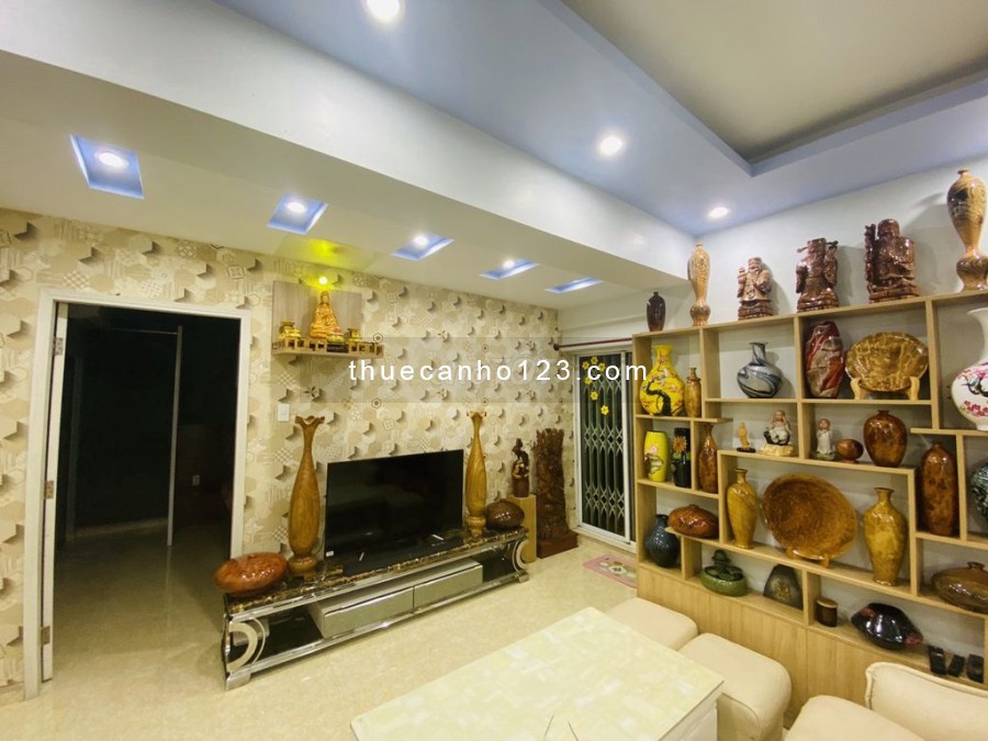 Cho thuê căn hộ xịn trong chung cư Fortuna Vườn Lài, Tân Phú. Diện tích: 95m2, 2PN, 2WC