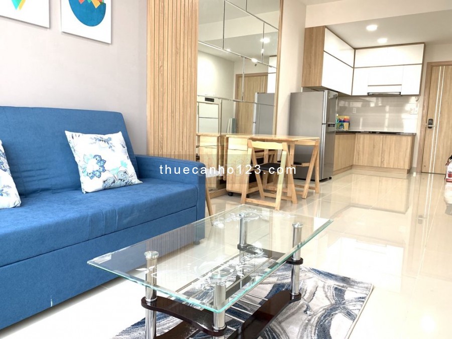 Cho thuê căn hộ 2PN, 1WC, Đầy đủ nội thất tiện nghi tại chung cư Saigon Gateway Quận 9