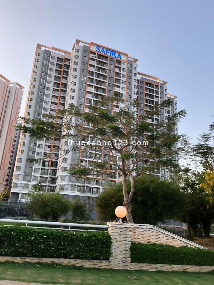 Cho thuê căn hộ Safira Khang Điền căn góc 68m2 gồm 2PN, 2WC có máy lạnh, rèm cửa 6.5 triệu bao phí,LH: 0906244927