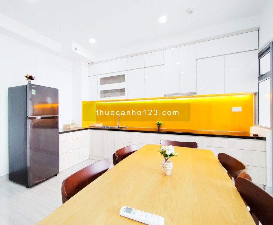 PALM HEIGHTS_2 phòng ngủ,full nội thất cho thuê_14tr bao phí,vào ở ngay luôn