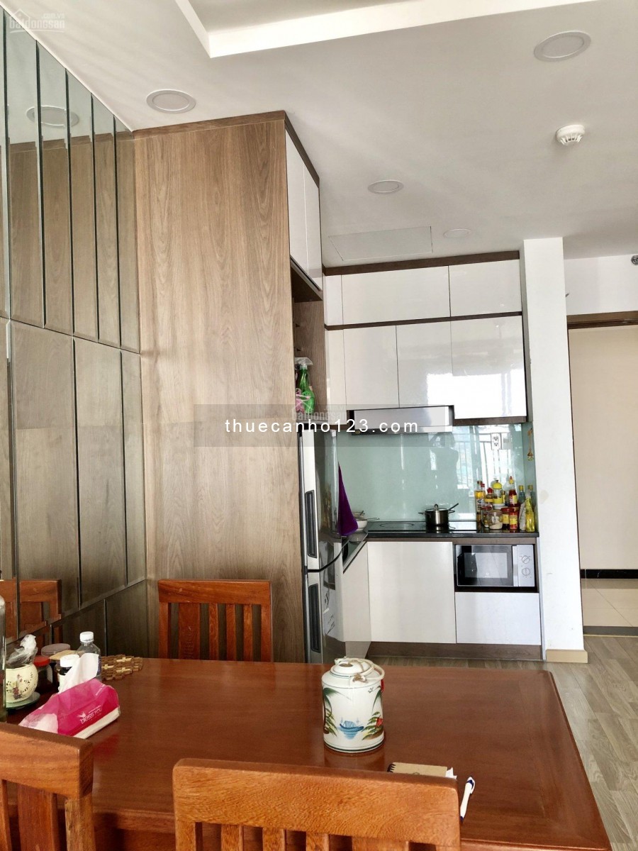 Richstar Tân Phú cần cho thuê căn hộ rộng 65m2, 2 PN, đủ đồ dùng, giá 10 triệu/tháng