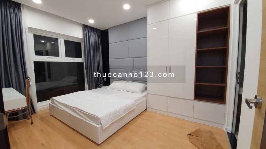 Cho thuê căn hộ cao cấp 3 phòng ngủ tại chung cư Xi Grand Court trung tâm Quận 10