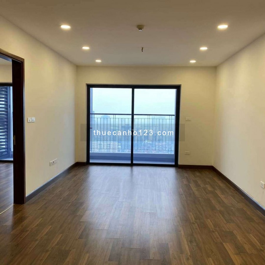 Cho thuê căn hộ trong chung cư Vinata Tower, 115m2, 3PN, 2WC, Nội thất cơ bản