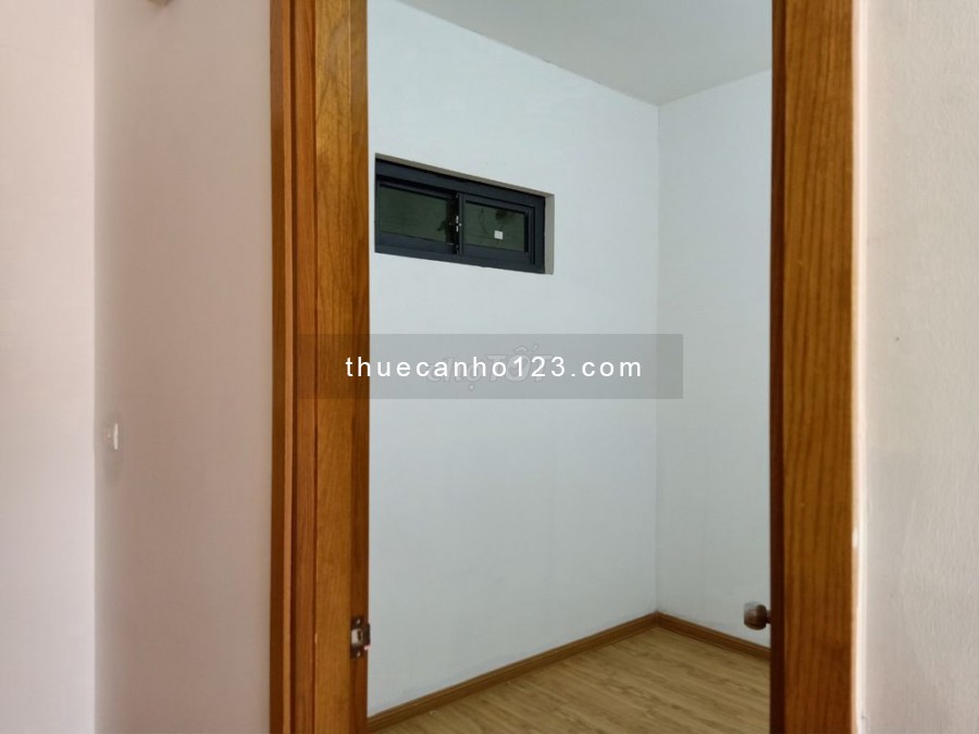 Cho thuê căn hộ tại dự án chung cư cao cấp trong khu đô thị mới Yên Hòa. 3PN, 2WC chỉ 11tr/tháng