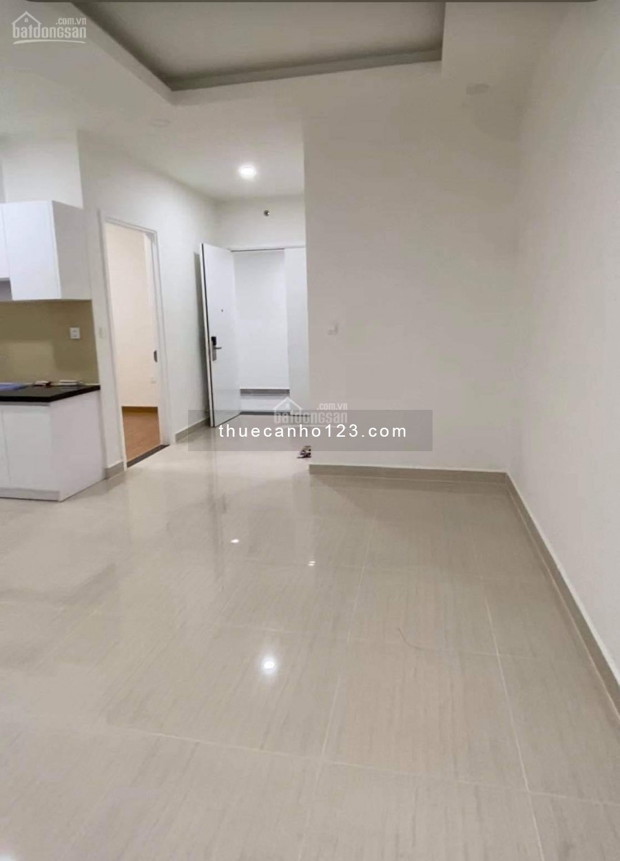 Moonlight Bình Tân cần cho thuê căn hộ 69m2, 2 PN, nội thất đủ, giá 8 triệu/tháng