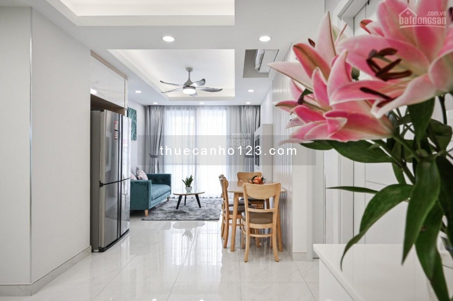 Cho thuê căn hộ chinh chủ rộng 76m2, 2 PN, cc Saigon South, giá 12 triệu/tháng