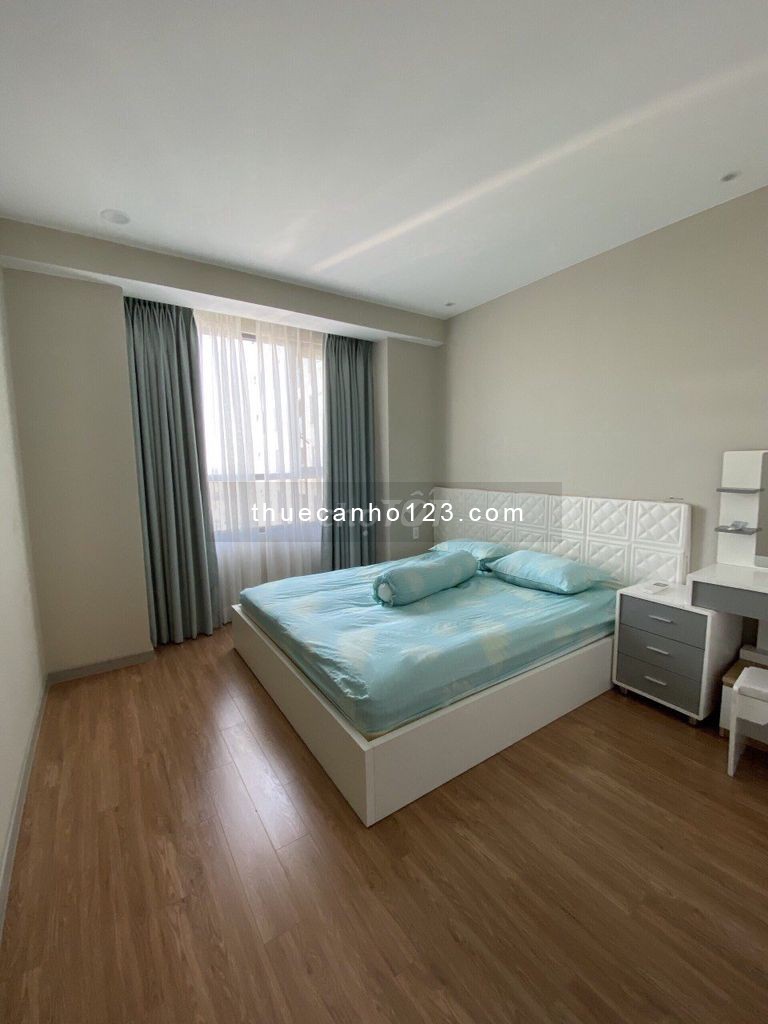 Cho thuê căn hộ chung cư The Gold View 2PN, 2WC, 92m2, Full nội thất