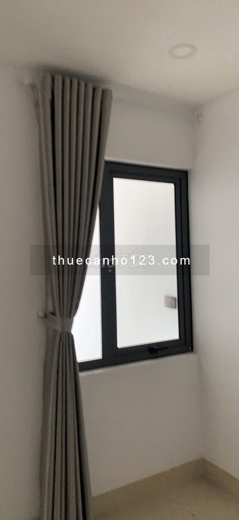 Cho thuê căn hộ chung cư 282 Nguyễn Huy Tưởng 70m2, 2PN, 2WC. Nội thất cơ bản