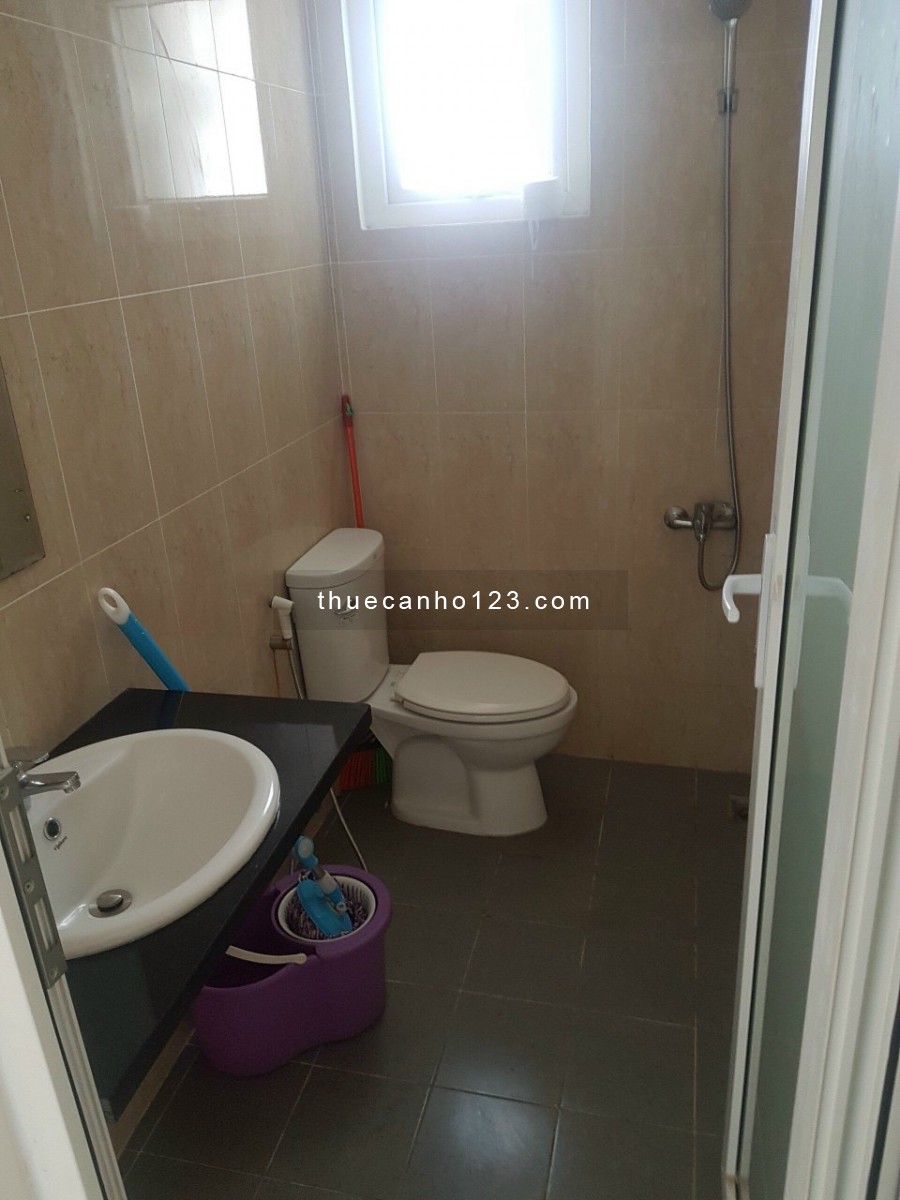 Cho thuê gấp căn hộ Depot Metro Tham Lương 2 PN + 2 WC, 72 m2 giá 7 triệu/ tháng
