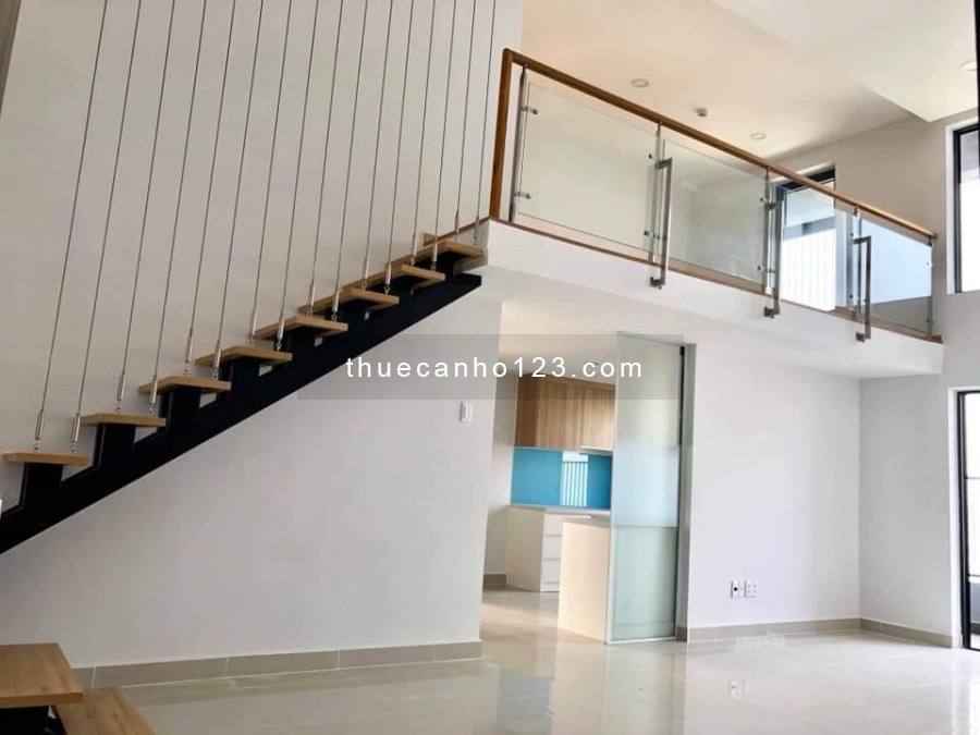 Cho thuê căn hộ La astoria 2 -Loại diện tích lớn sàn 132m2, 3pn 3wc bancon view LM81. 0918860304