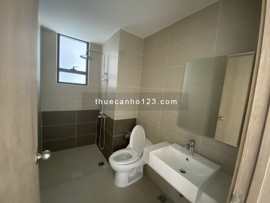 The Sun Avenue cho thuê căn hộ 3PN full nội thất. Giá thuê: 17tr/ tháng. Lh em 0937 179 028 Ms,Trên