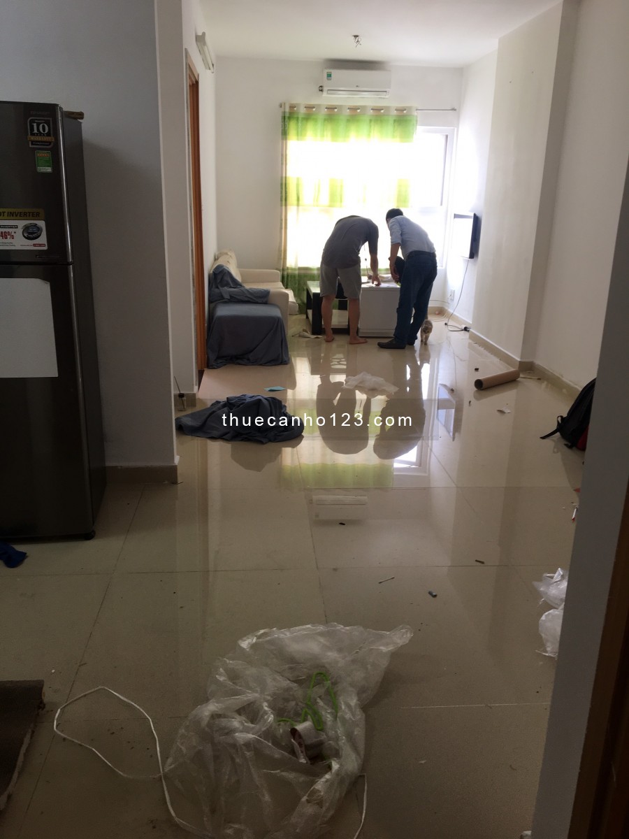 Cho thuê căn hộ Saigonres 73m2, 2pn, 2wc, có sẵn nội thất 13tr/tháng