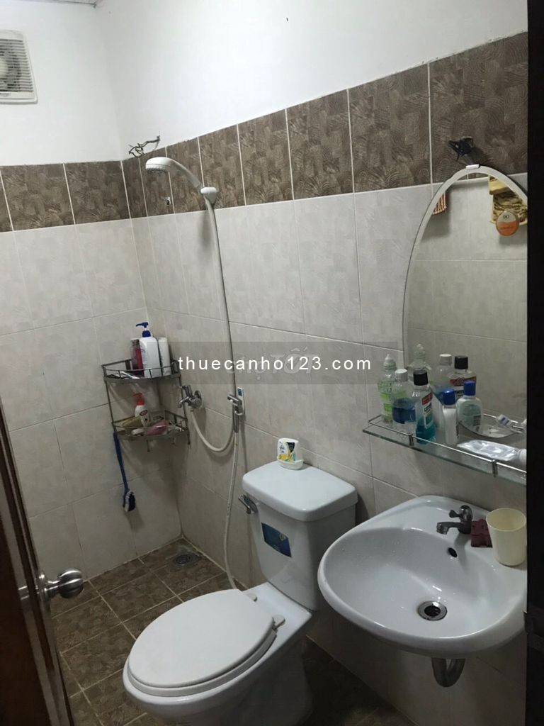 Cho thuê căn hộ Quang Thái 73m2, gồm 2 phòng ngủ, 2wc, giá thuê 8 triệu/tháng