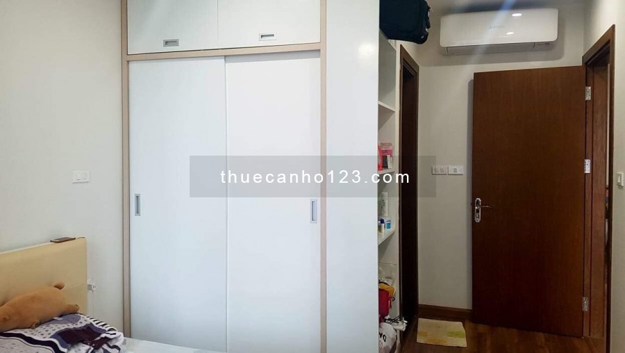 Cho thuê căn hộ cao cấp 2 phòng ngủ 80m2 ở Vinhomes Gardenia, 10tr/ tháng LHE: 0868864520