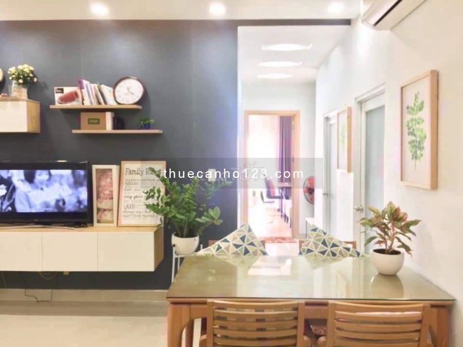 Cho thuê căn hộ chung cư Oriental Plaza Tân Phú giá 11 triệu/tháng, 80m2, 2pn, 2wc