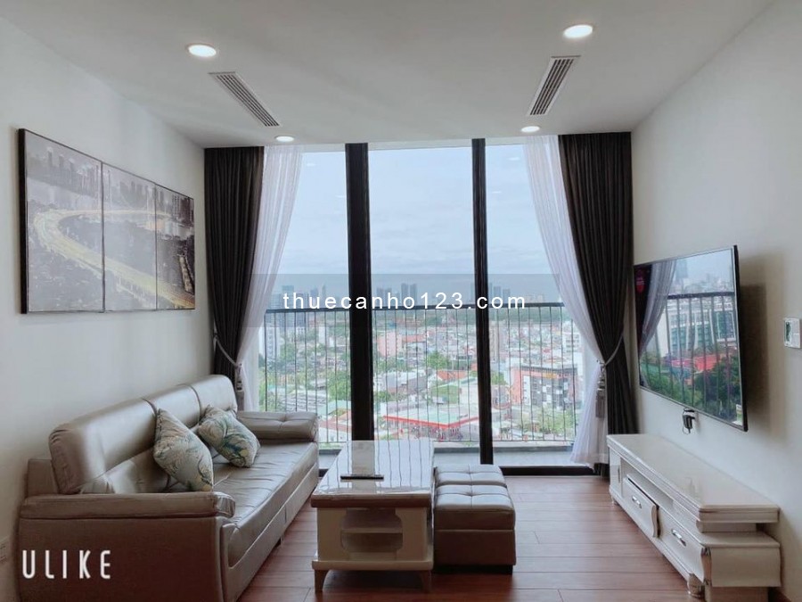 Cho thuê căn hộ chung cư Eco Green Sài Gòn, 3 phòng ngủ, full nội thất hồng xinh xắn