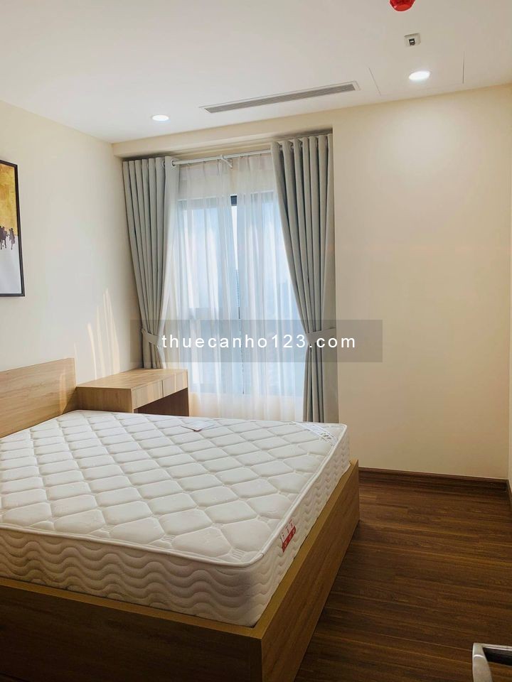 Cho thuê căn hộ mới tại dự án Golden Park 110m2, 3 phòng ngủ rộng rãi. Lh: 0355638729 ( Mr Phương)