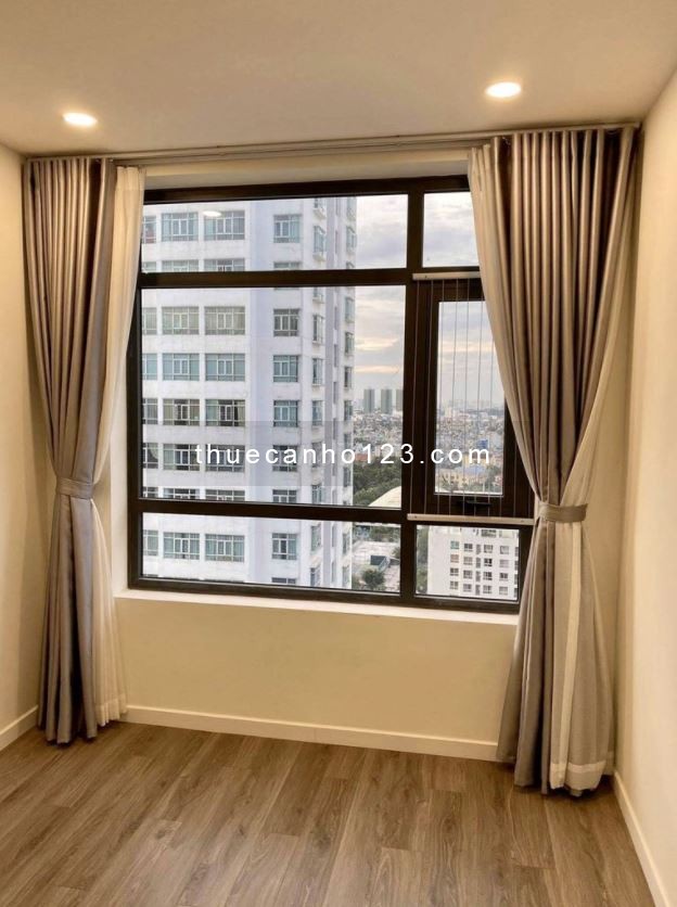 Chính chủ cho thuê căn hộ 2PN ở chung cư Central Premium diện tích 60m2 giá chỉ 10tr5