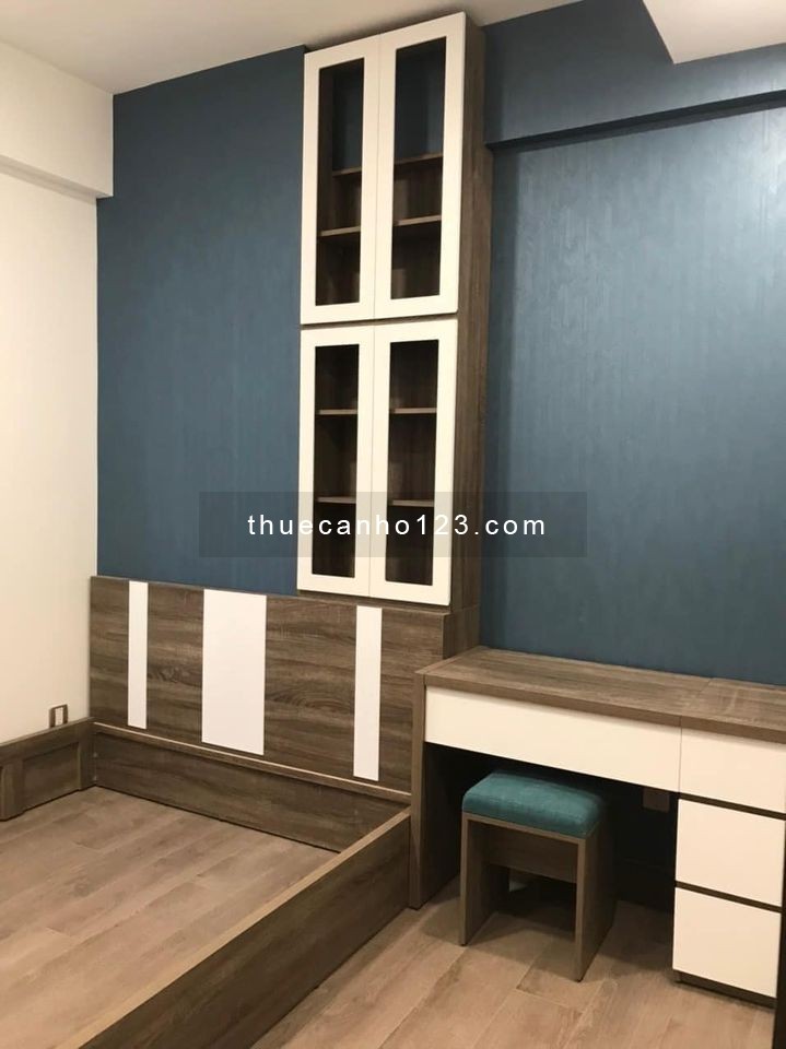 Cho thuê căn hộ chung cư Q7 Boulevard, căn góc 70m2, gồm 2PN, 2WC. Giá tốt 12 Triệu/Tháng