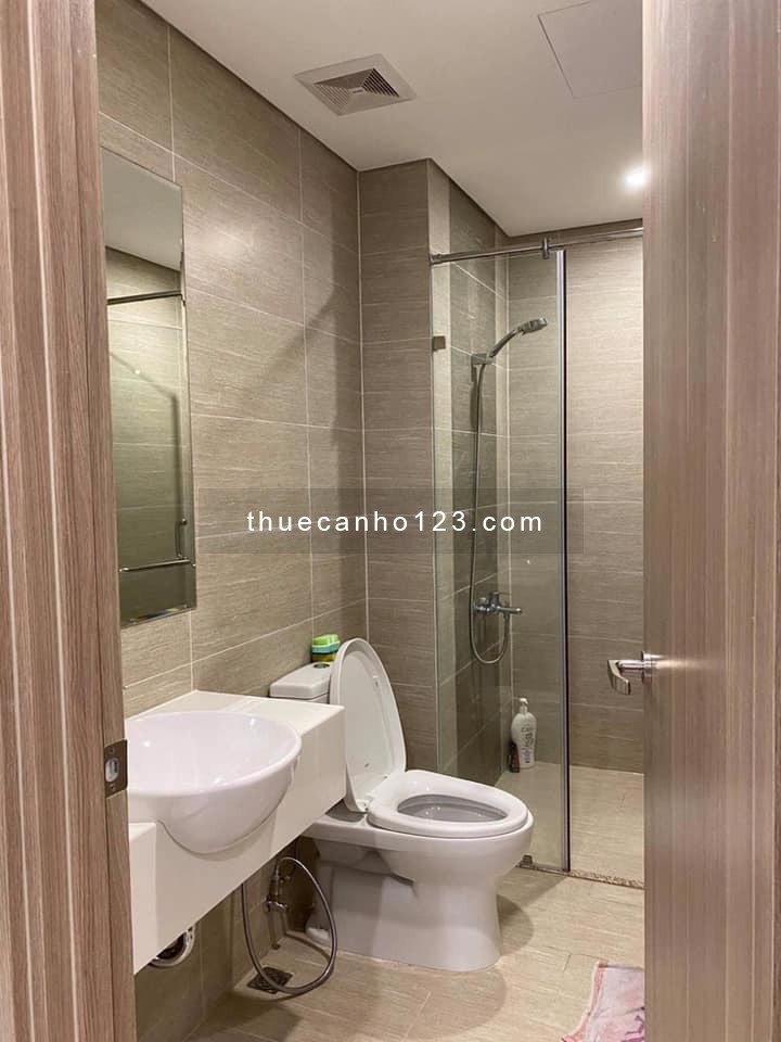 Cho thuê căn hộ chung cư Vinhomes Grand Park 2 phòng ngủ, giá thuê 7tr500/tháng