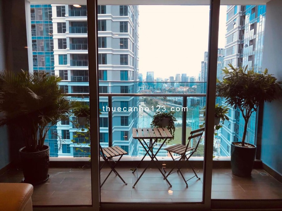 Chính chủ cho thuê căn hộ cao cấp tại Sunwah Pearl Bình Thạnh tầng cao 131m2, 3pn, 2wc