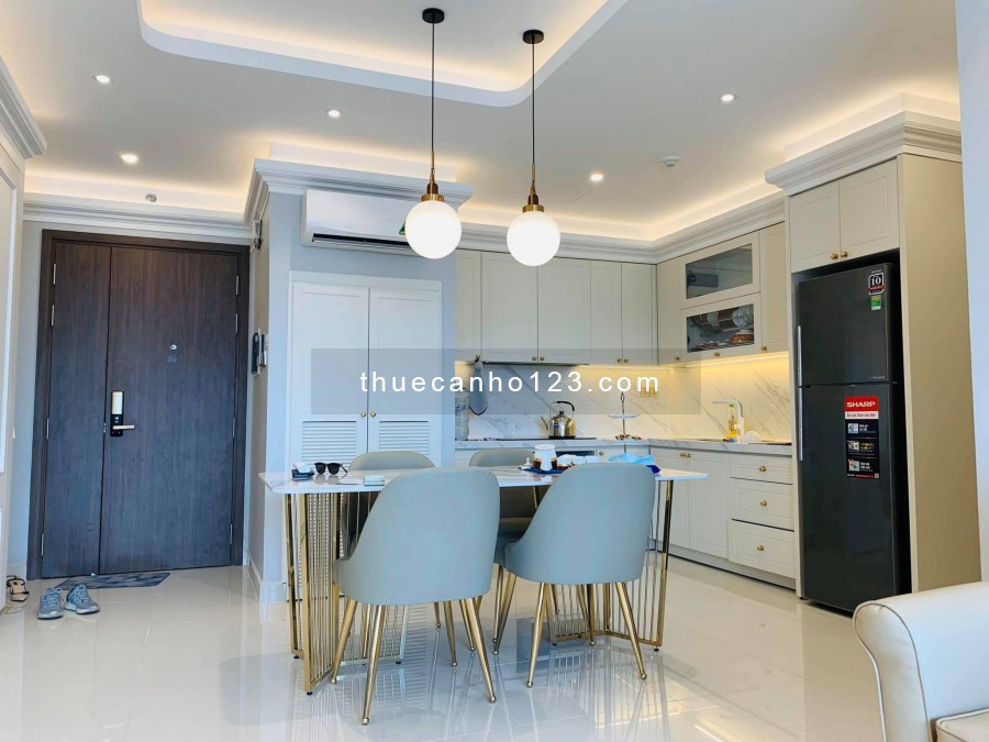 Cho thuê căn hộ chung cư Saigon Royal Quận 4, diện tích 86m2 có 2 phòng ngủ, tầng cao thoáng mát