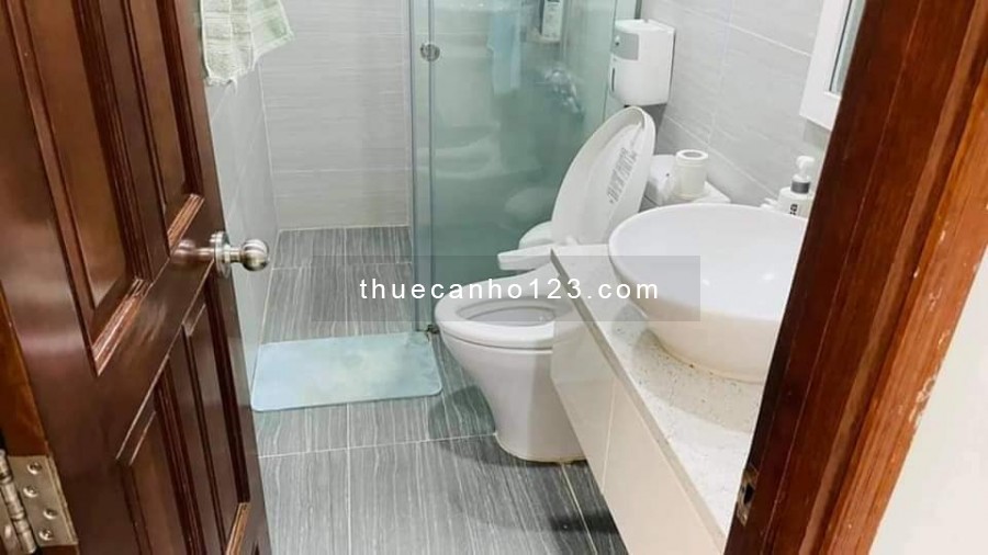 Cần cho thuê căn hộ chung cư Khánh Hội 3, 2 phòng ngủ, 2 toilet. Full nội thất mới