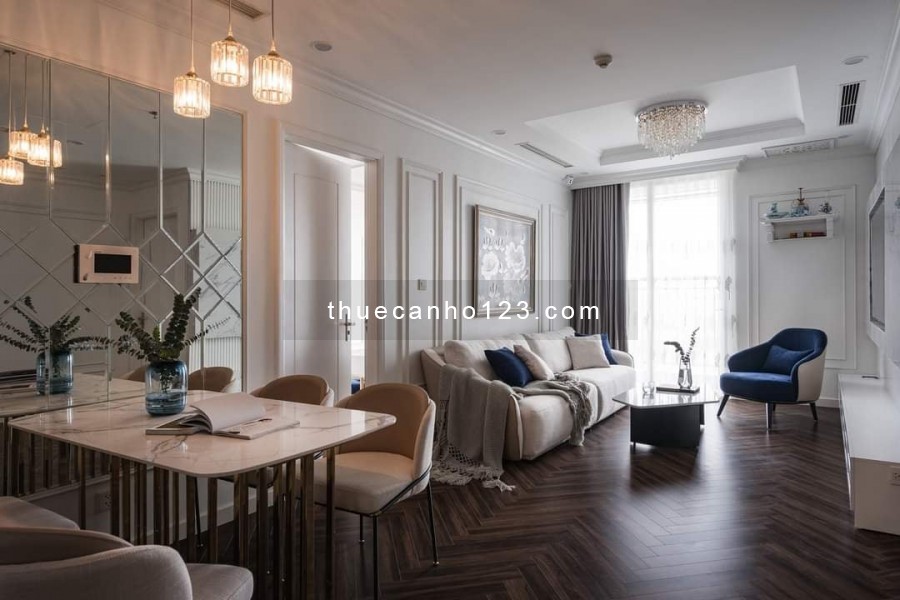 Tại chung cư Home City Trung Kín có căn hộ cần cho thuê diện tích 70m2, 2pn, 2wc.