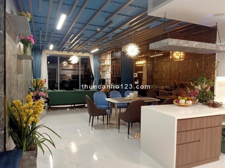 Cho thuê căn hộ 130m2, 3 phòng ngủ tại tòa Golden House chung cư Sunwah Pearl