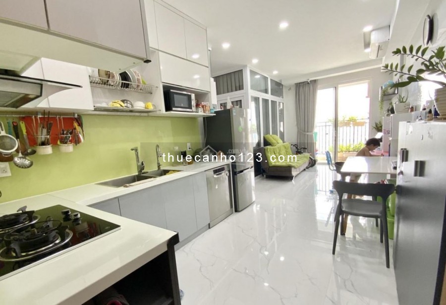 Trống căn hộ 2PN cho thuê ở chung cư Carillon 7 Tân Phú giá rẻ chỉ 8 triệu/ tháng