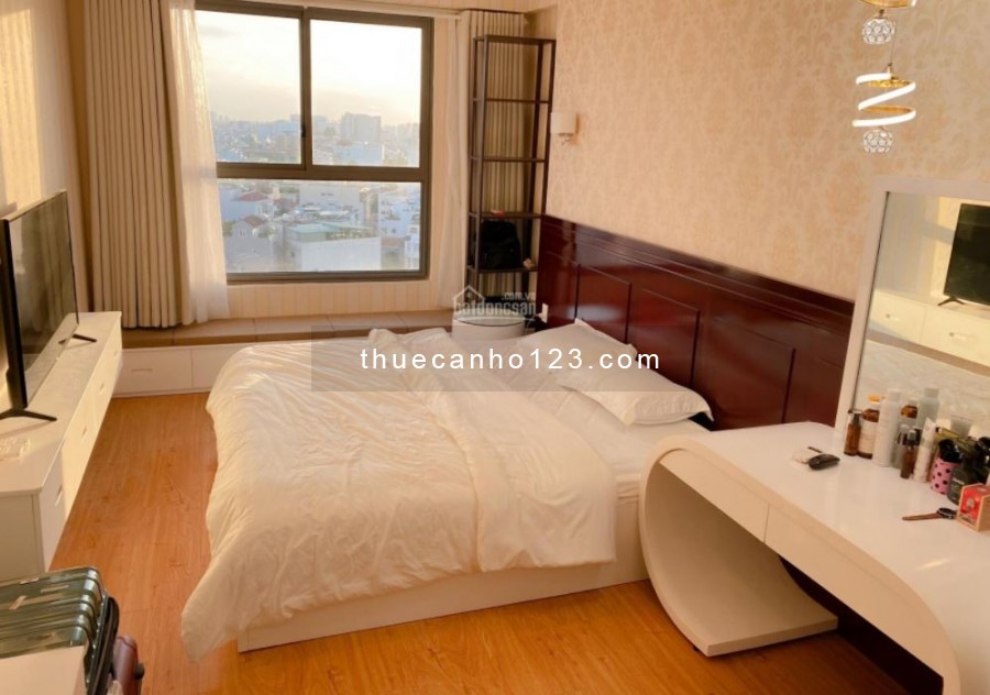 Chung cư Orchar Park View Quận Phú Nhuận cho thuê căn hộ 3 phòng ngủ giá chỉ 15tr5/ th full nt