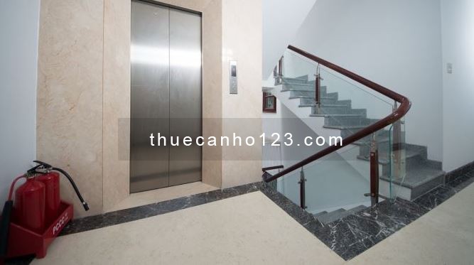 Gần công viên Lê Thị Riêng Quận 10 cho thuê căn hộ dịch vụ dt 35m2 đủ nt giá rẻ 7 tr/ th