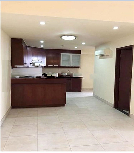 Cho thuê căn hộ Chung Cư Hùng Vương Plaza -132M2 gồm 3PN,3WC Kèm nội thất